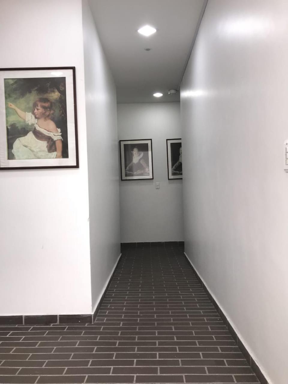 Apartaestudios Laureles Medellin Bagian luar foto